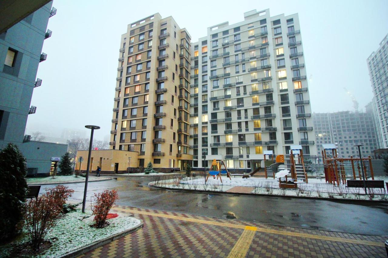 Стильные апартаменты в лучшем ЖК Алматы Экстерьер фото